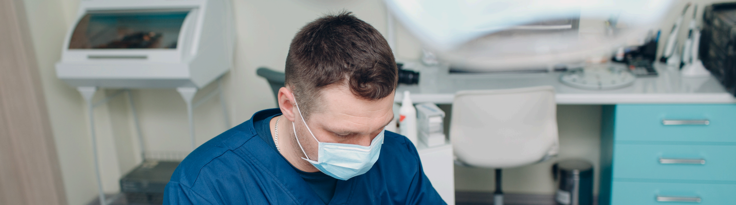 خدمات تجميل وزراعة الأسنان - مركز شفا